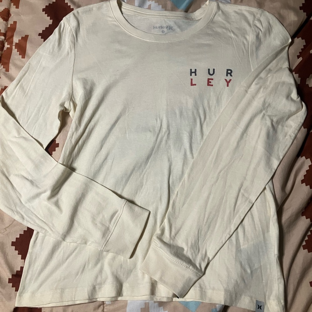Hurley women’s long sleeve t shirt NEW Small